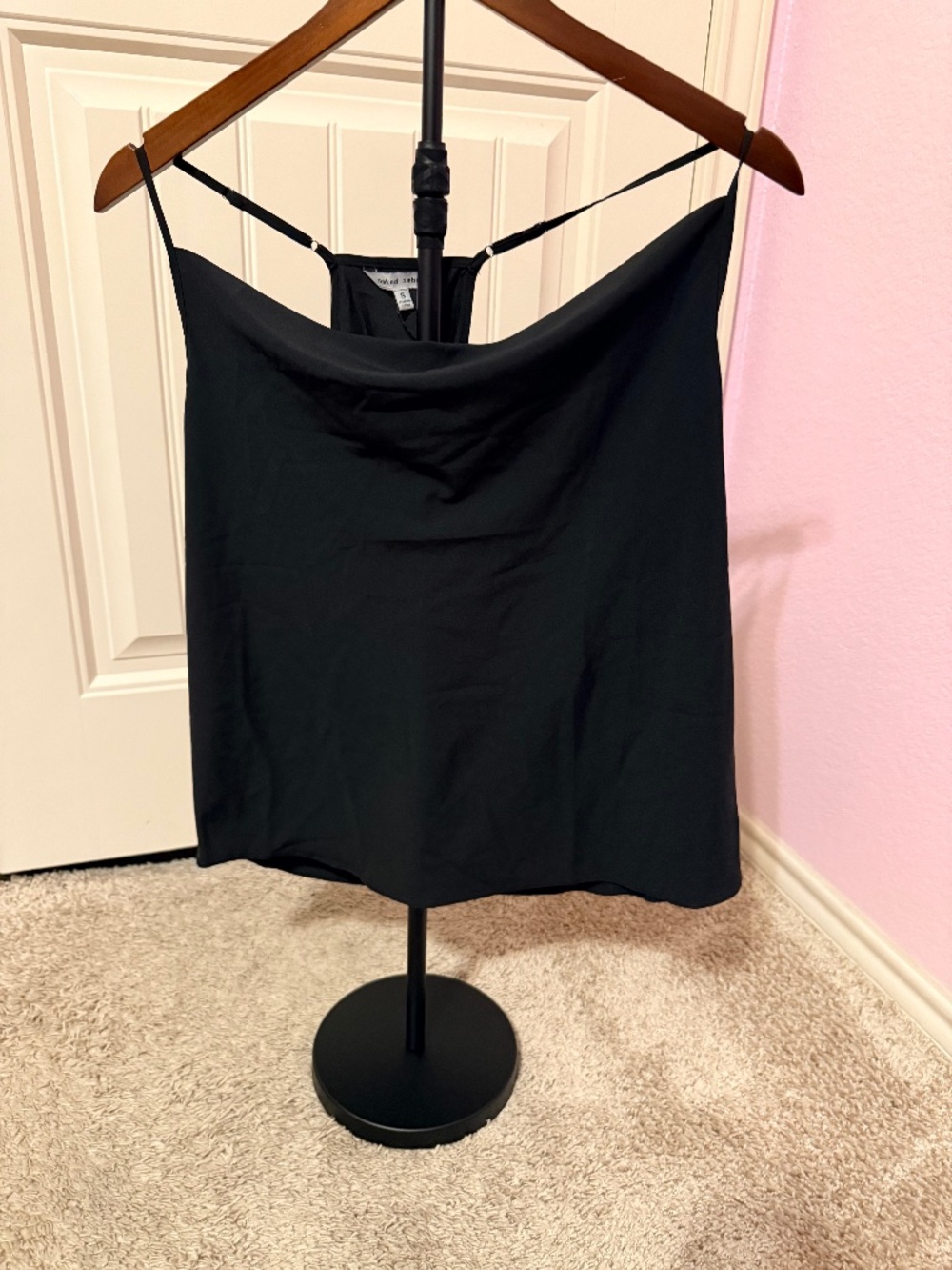 Naked Zebra NWT Black Chic Sleeveless top with halter neckline Size Small